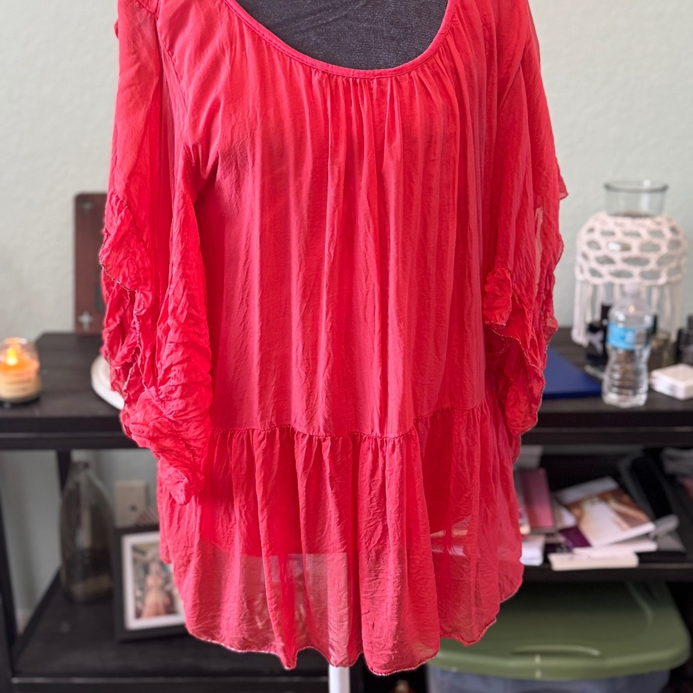 Bella France Medium Flowy Blouse